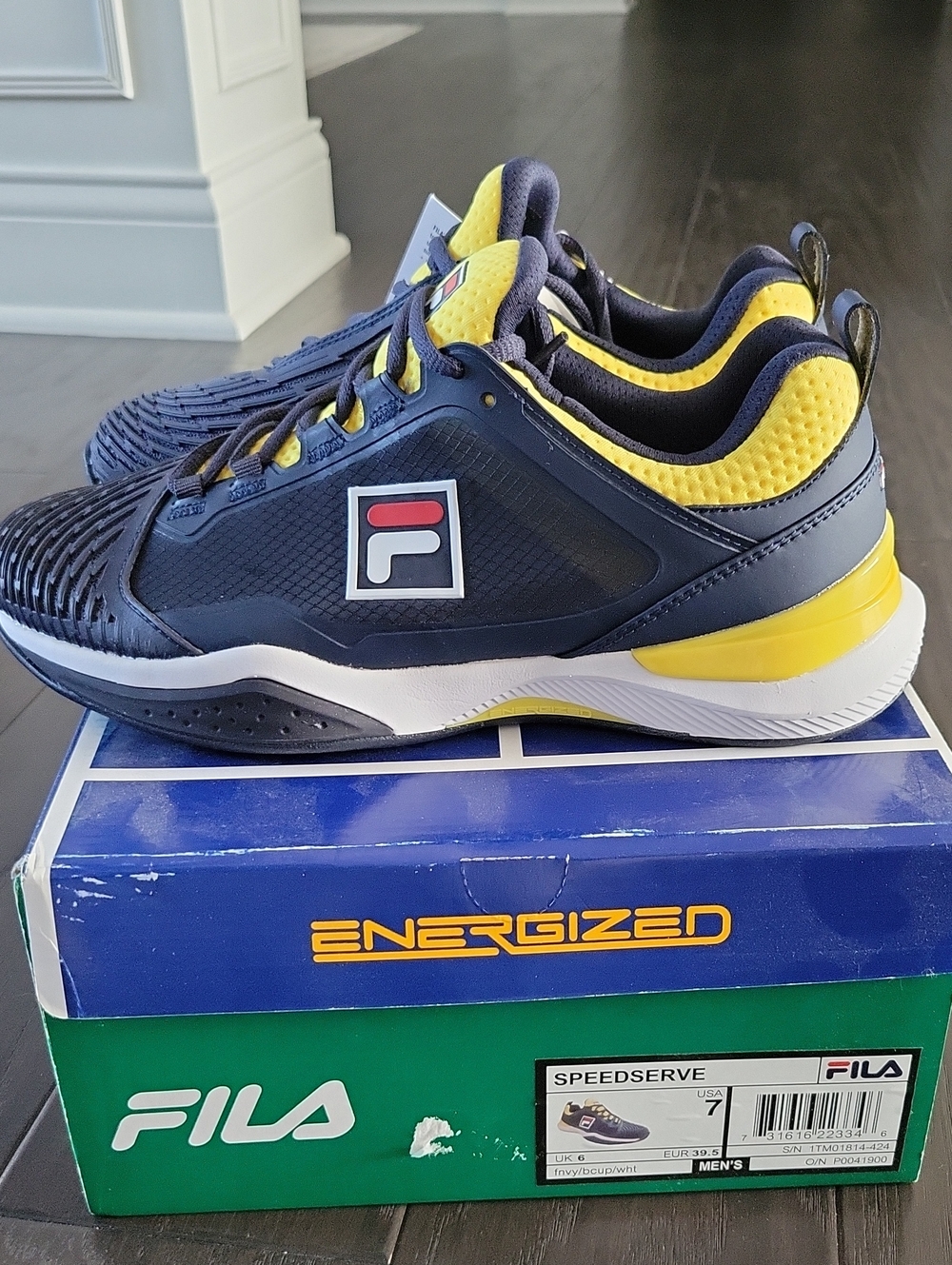 Fila Men's Navy and Yellow Low-Top Tennis Sneakers